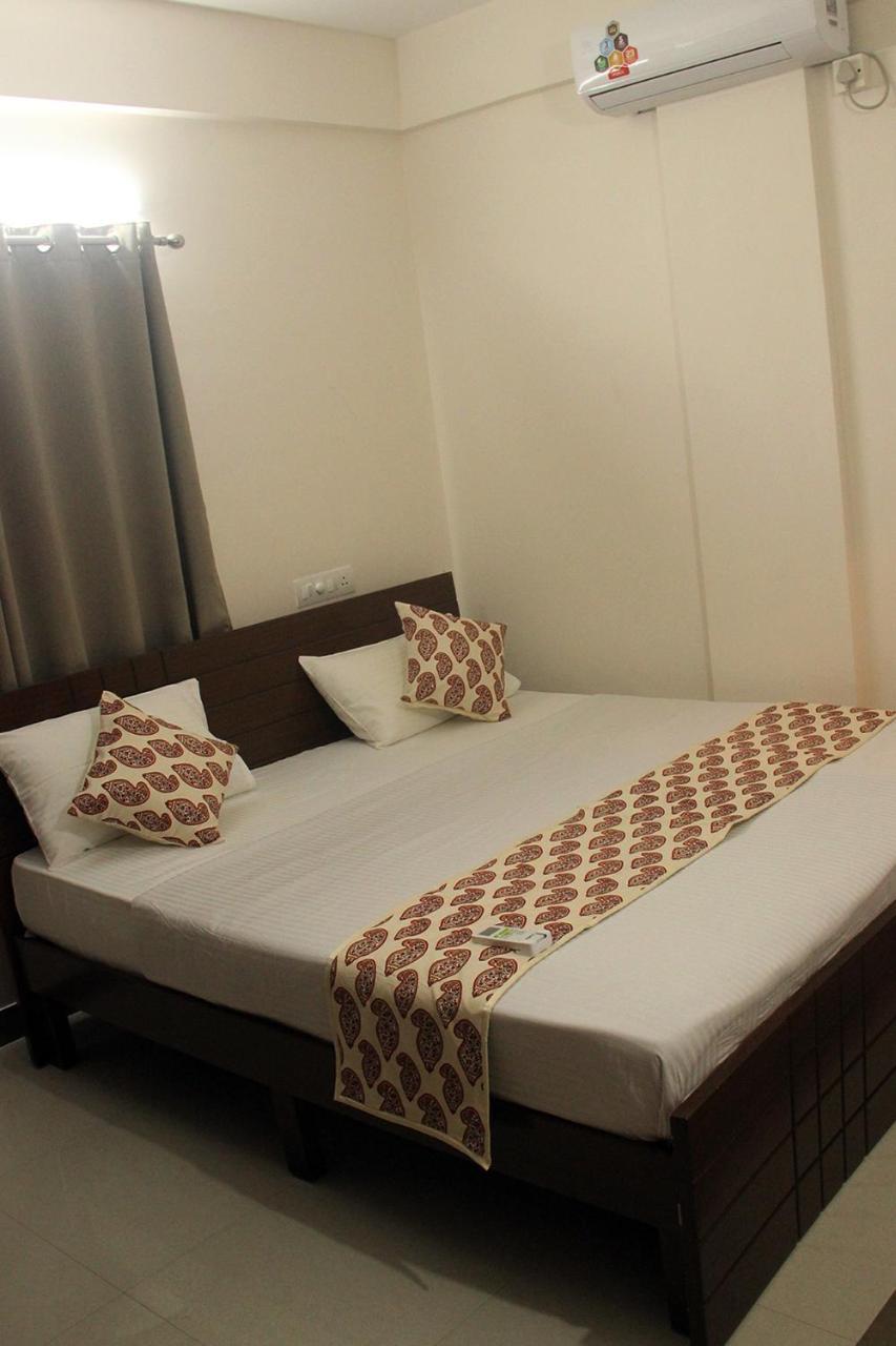 Gts Suites Bangalore Buitenkant foto