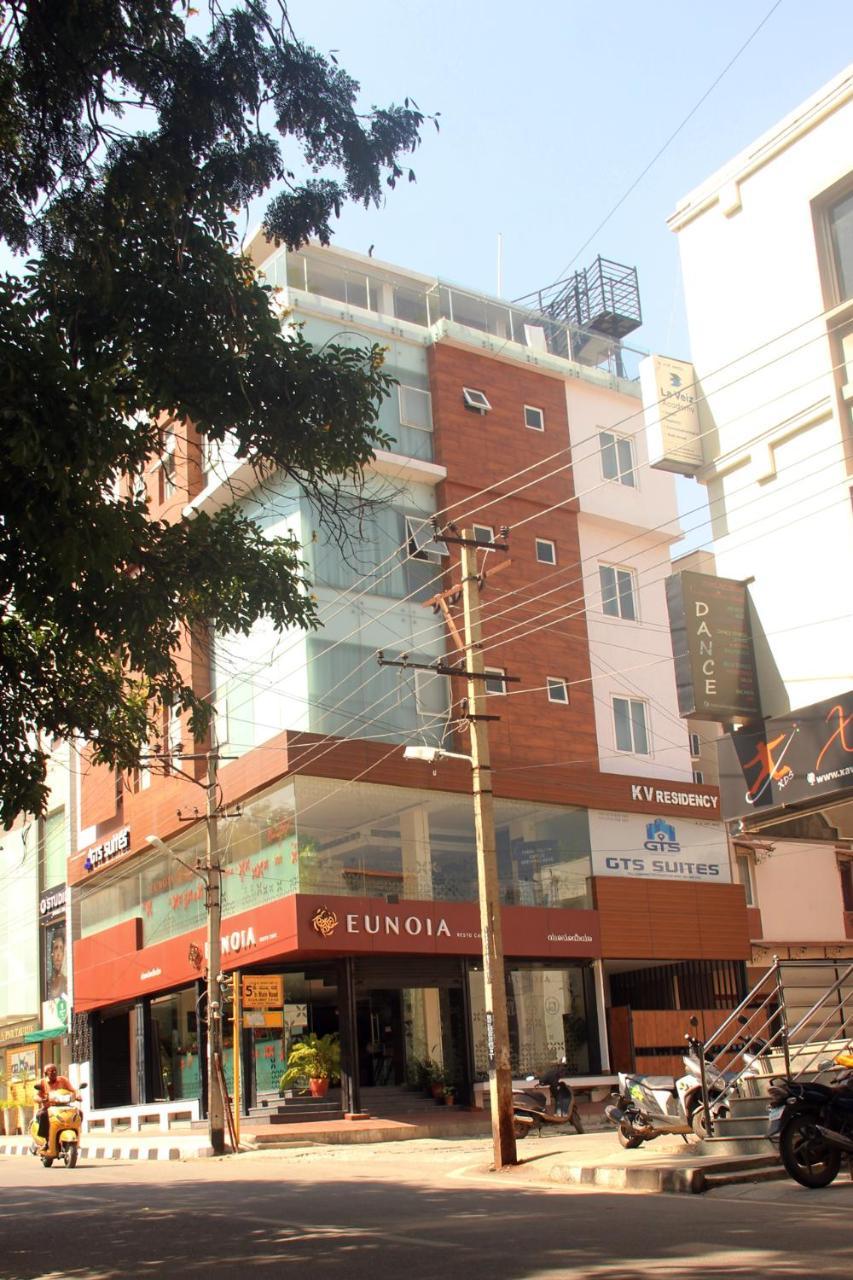 Gts Suites Bangalore Buitenkant foto