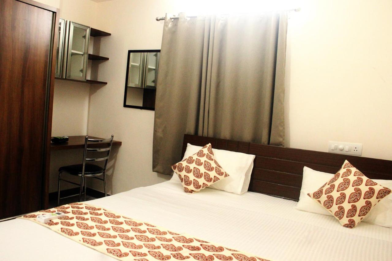 Gts Suites Bangalore Buitenkant foto