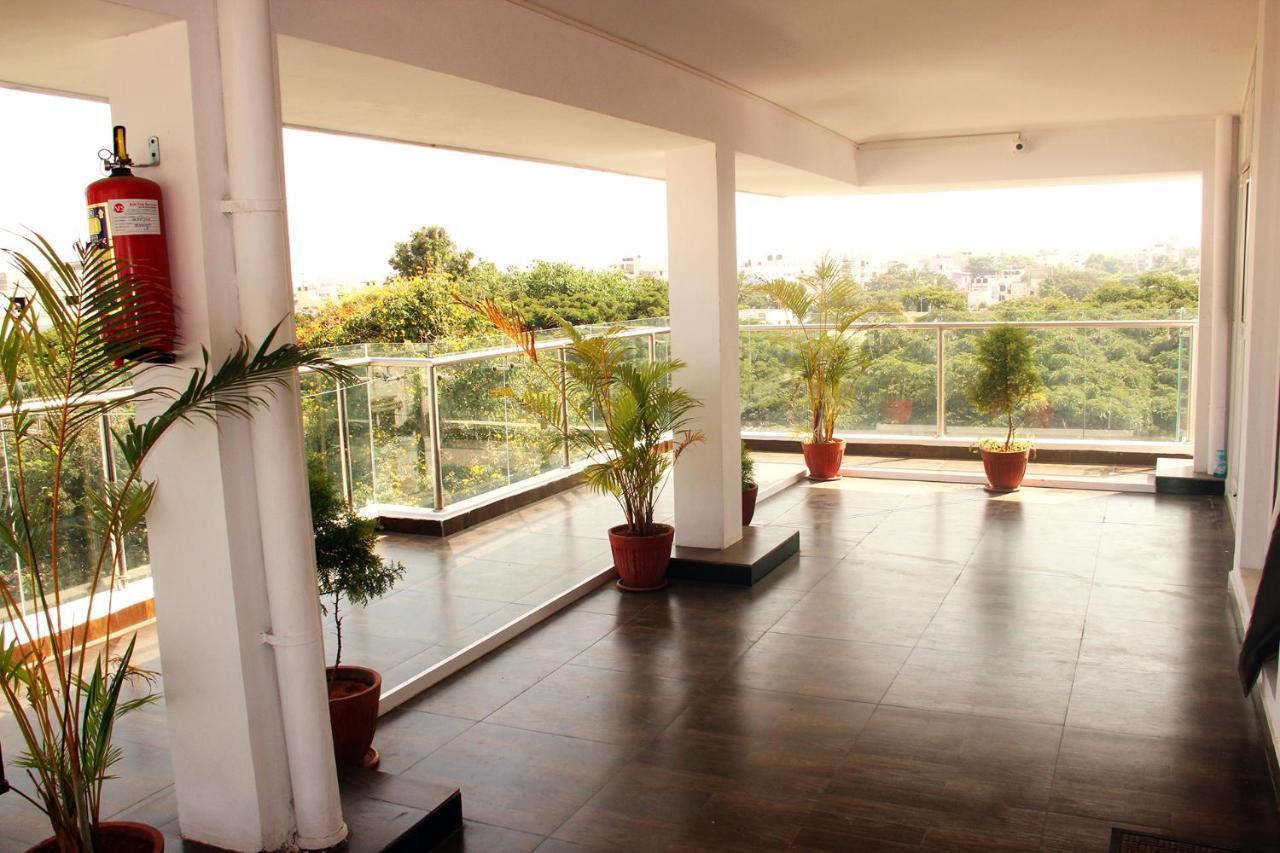 Gts Suites Bangalore Buitenkant foto