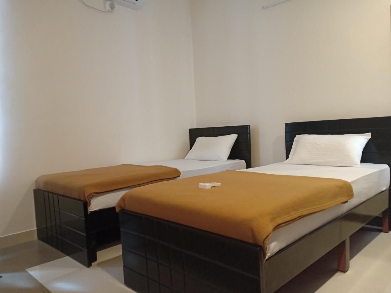 Gts Suites Bangalore Buitenkant foto